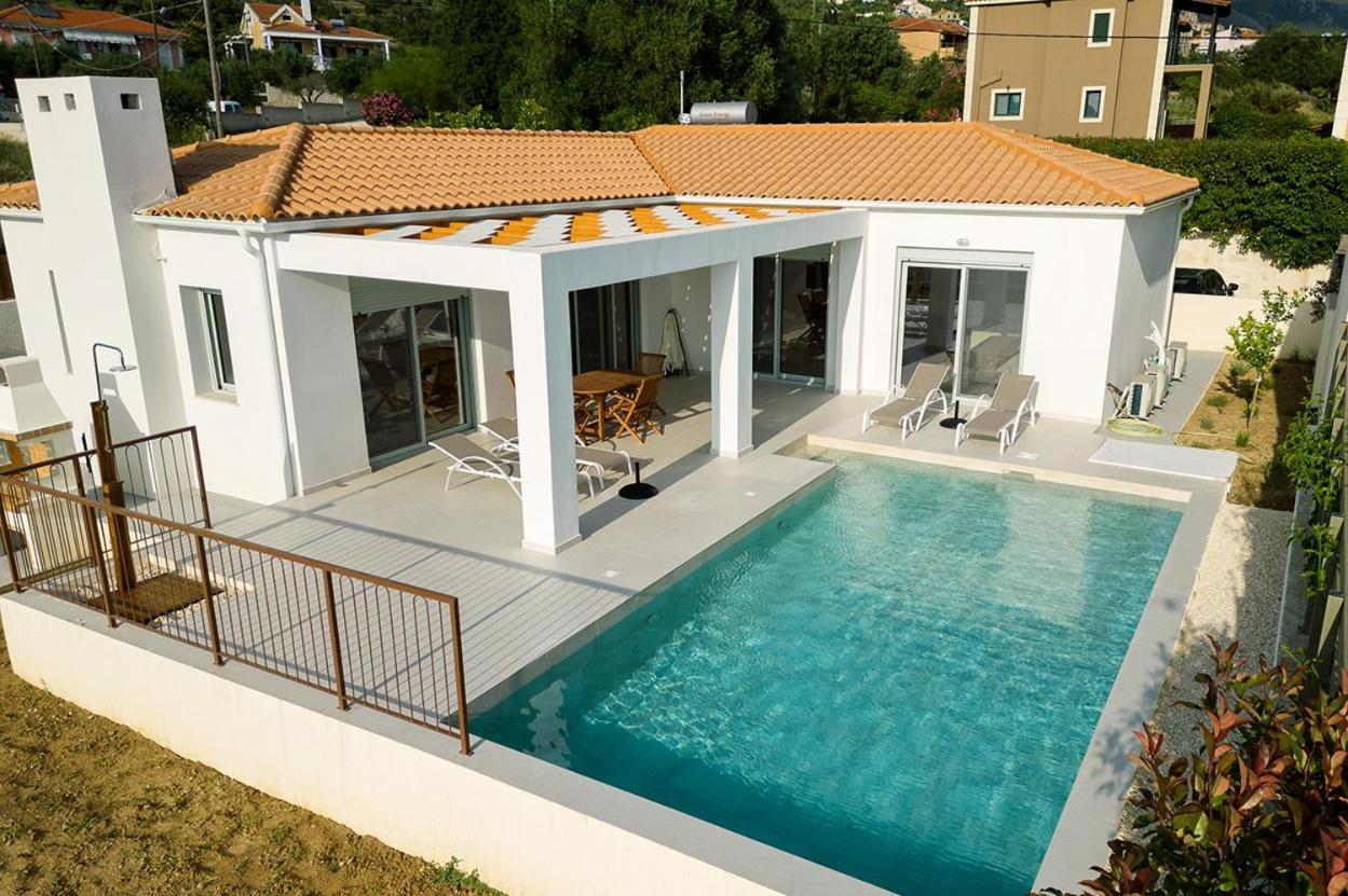 Kira Trapezaki (Kefalonia)